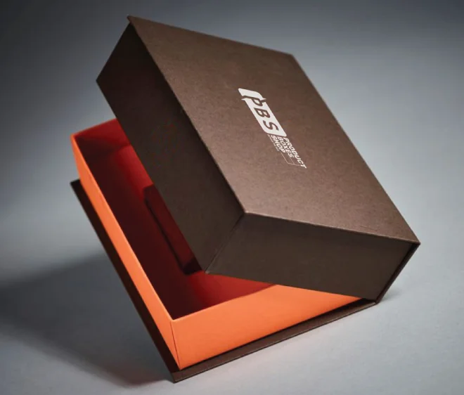 Custom Clamshell Boxes